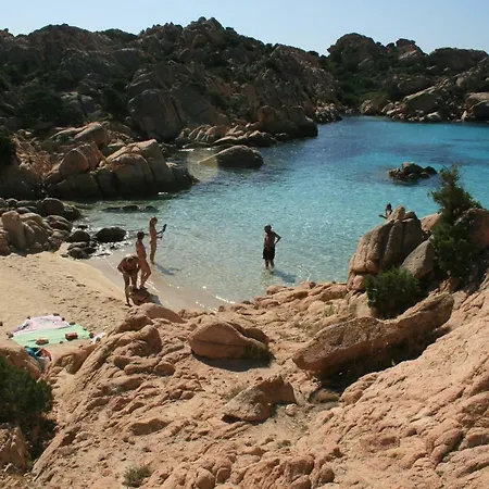 Residence Cala Chiesa La Maddalena  Extérieur photo